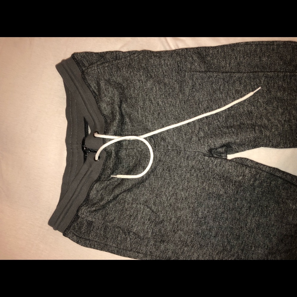 grey sweat pants. lightly worn!
